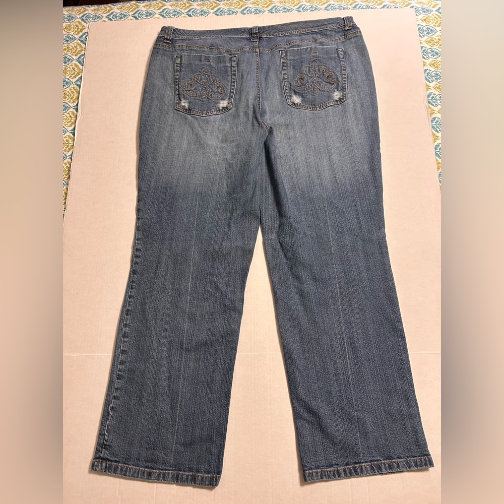 Ladies Lane Bryant plus size denim jeans- Venezia Collection Size 26 Average